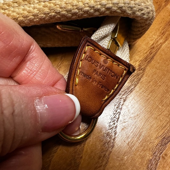 Louis Vuitton Canvas Ivory & Yellow Two-Tone Tote - Picture 14 of 15